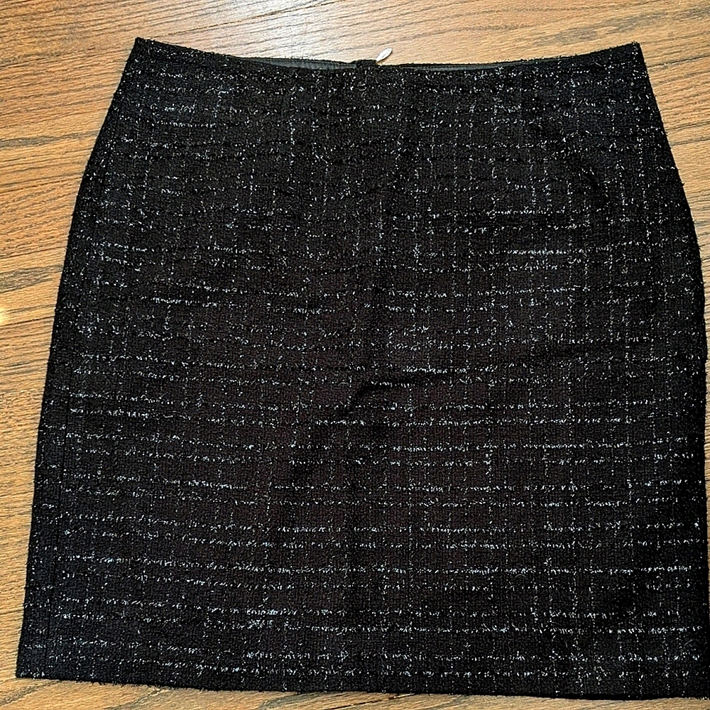 SALE: Laundry A- Line skirt